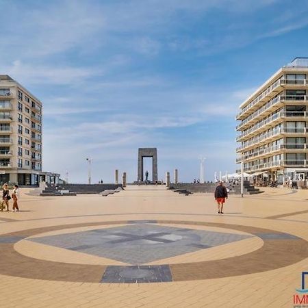 Appartement 303 Place Leopold 1Er A La Panne A 100M De La Plage ภายนอก รูปภาพ